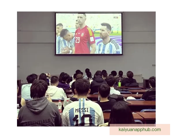 2026足球世界杯：全球盛宴迎来历史性扩军新篇章，球迷热情高涨